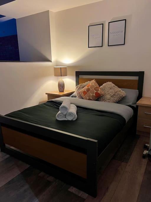 Cityzenretreat - Mezzanine Apartment Sleeps 4 Sheffield City Centre Exterior foto